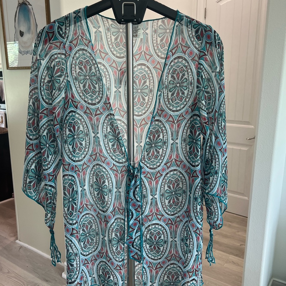 BECCA chiffon mosaic coverup - Medium